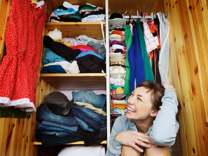 Truques para oraganizar seu guarda-roupas
